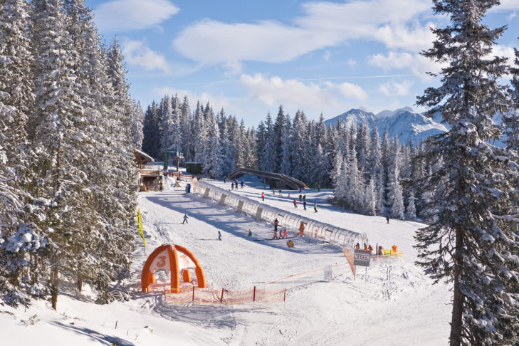Tomorrow's pros learn their first turns under ideal conditions in the children's areas