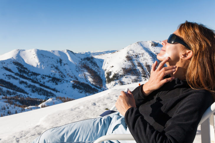 The sun shines very intensely on the mountain, especially in the summer months. That's why you should always apply sun cream!
