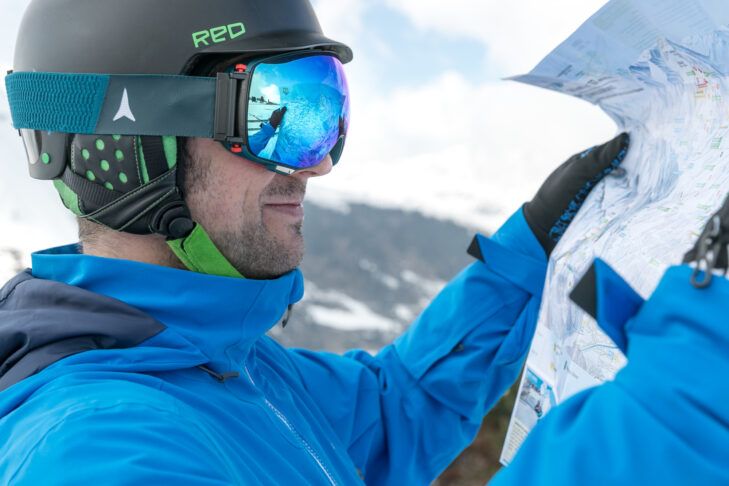 Beginners should always carry a piste map so they can find suitable routes.