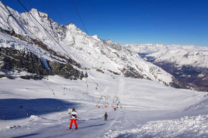 T-bar lift in the Saas-Fee ski area.