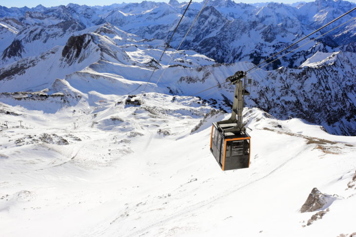 From the centre of Oberstdorf you can take the gondola directly up to the Nebelhorn.