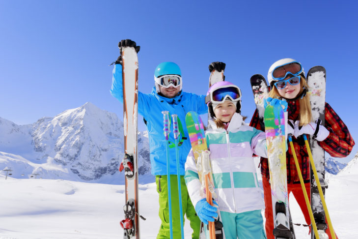 Skiing holidays with the family – great fun in family-friendly ski resorts!