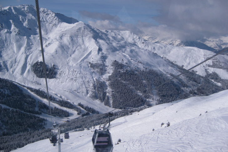 Ski holidays in Fügen promise great views over the peaks of Zillertal.