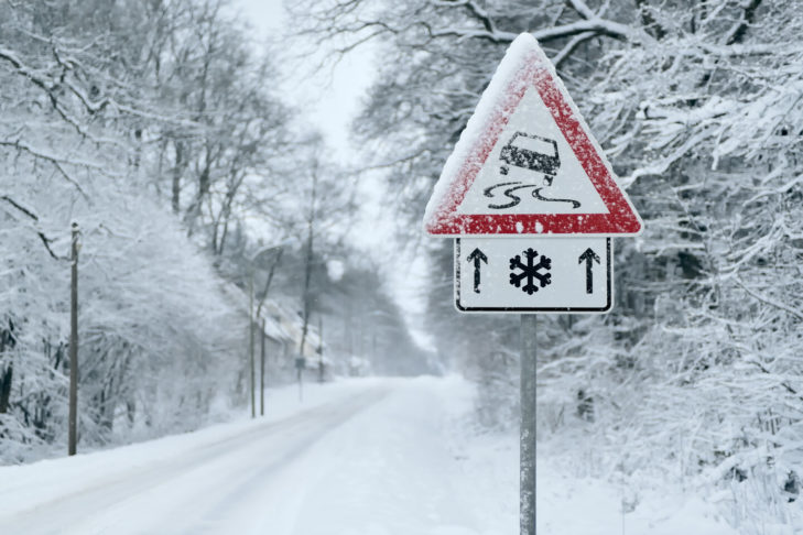 For their own safety and that of other road users, drivers must always have winter tyres on when the snow cover is closed