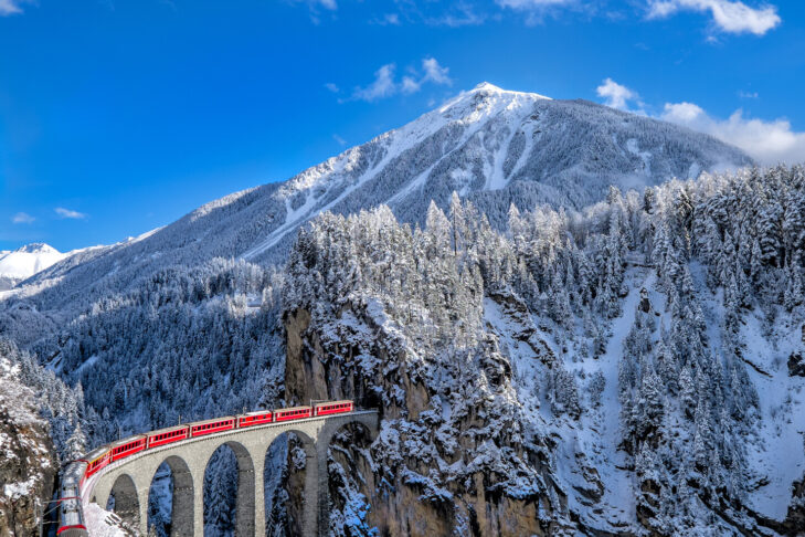 The Glacier Express is one of Switzerland’s most famous trains and connects St. Moritz with Zermatt via a spectacular route.