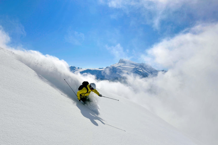 De waarheid: Lawines kunnen ook voorkomen op off-piste hellingen met veel skisporen.