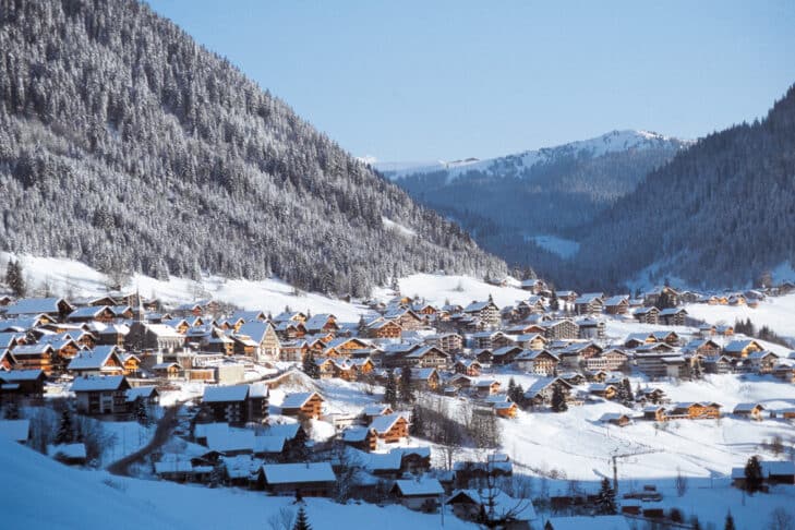Het Franse dorp Châtel ligt in het hart van het internationale skigebied