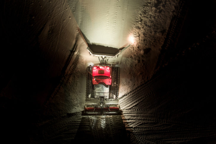 Pistenbully's worden meestal 's nachts gebruikt.