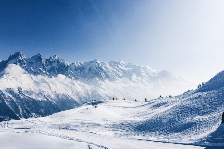 Sneeuw en bergtoppen combineren in een foto om een mooi bergpanorama te creëren is een hele kunst, zelfs voor experts
