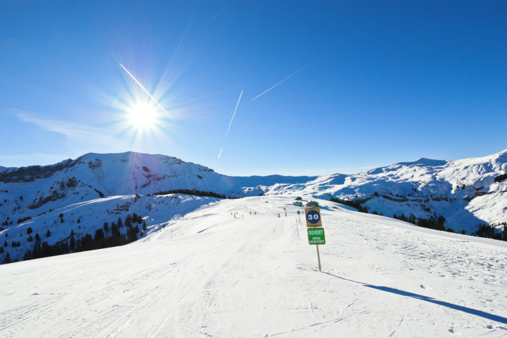 In Avoriaz worden skiërs met de lift naar een hoogte van bijna 2.500 meter gebracht