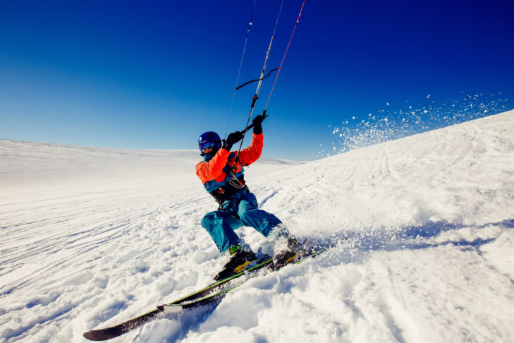 Eine abenteuerliche Aktivität für alle mutigen Fans des Wintersports. 
