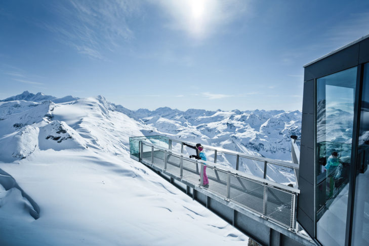 Atemberaubender Ausblick am "Top of Salzburg" im Skigebiet am Kitzsteinhorn in Kaprun.