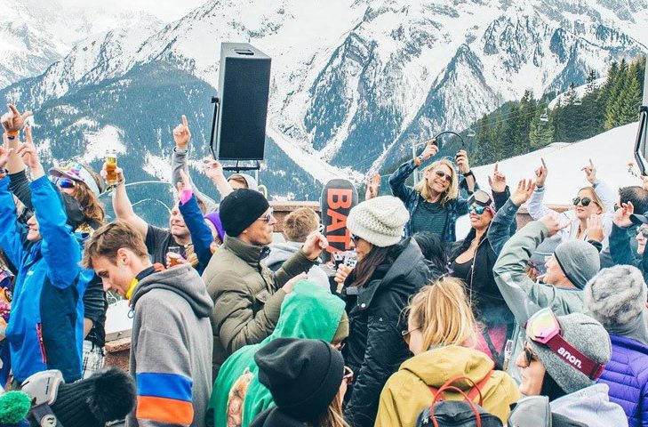 Volksmusik, Après-Ski-Hits, Charts und House. Musikalisch kommt jeder Gast auf seine Kosten.