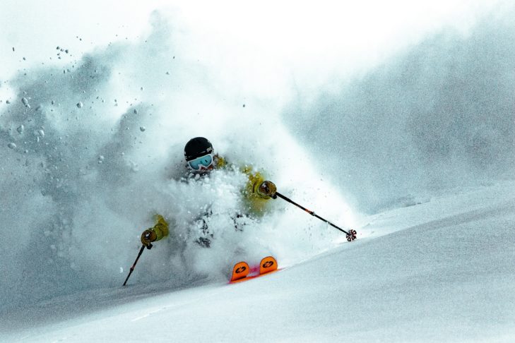 Freeride-Profis können auf den Tiefschneehängen im Skigebiet Engelberg-Titlis bis zu 10.000 Höhenmeter am Tag abfahren.