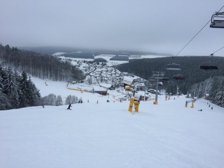 Für den Einstieg in den Wintersport ist das Skigebiet Winterberg optimal geeignet.