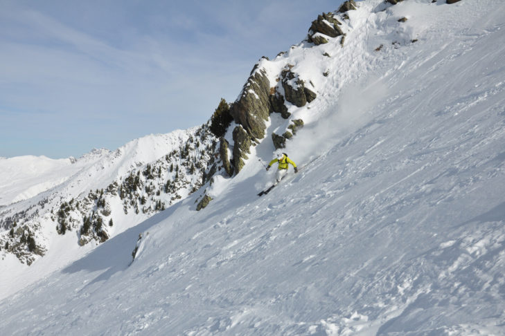 Die 19 km lange, größtenteils unpräparierte Talabfahrt in Chamonix ist die längste Talabfahrt der Alpen.