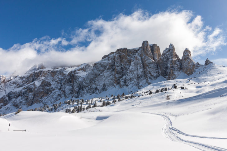 Das Sella-Massiv ist bis zu 3.125 m und die Heimat der legendärsten Skirunde der Welt: der 40 km langen "Sellaronda".