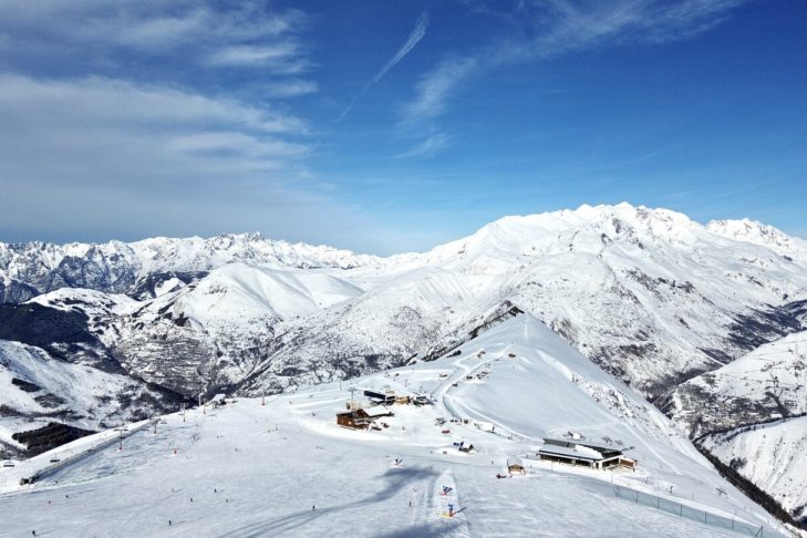 Mit dem neuen "Jandri Express" geht es für Skifahrer ab dem Winter 2024 noch schneller hoch auf den Gletscher in Les 2 Alpes.