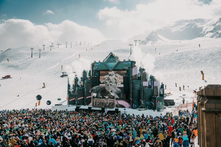 Na "Electric Mountain Festival" w Sölden, niektórzy z najbardziej znanych DJ-ów na świecie wychodzą na scenę pod koniec sezonu zimowego