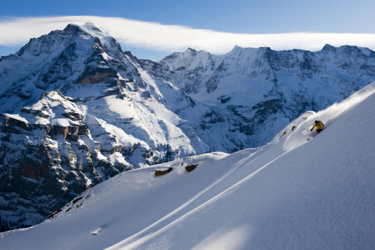 Freeride na Schilthorn w Regionie Jungfrau. 