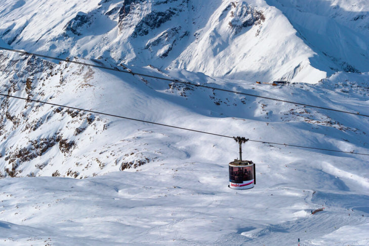 Le côté ensoleillé de la Mecque de la poudreuse aux 2 Alpes.