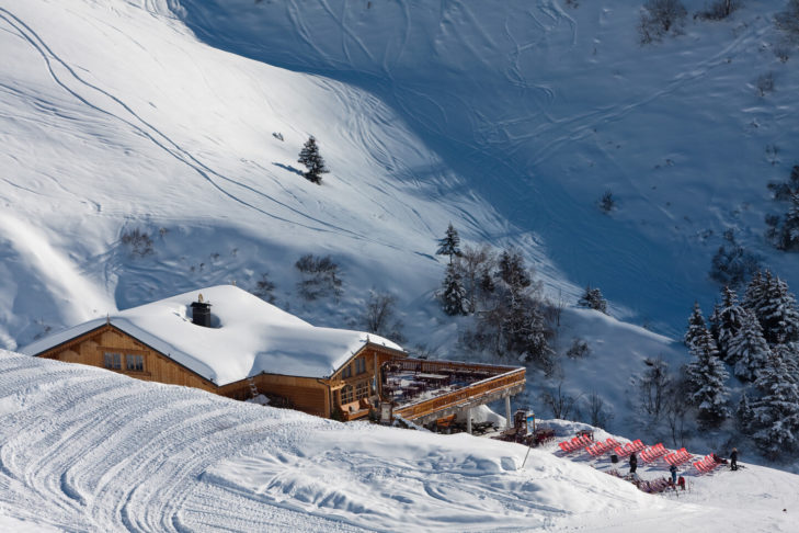 À La Plagne, il y a aussi beaucoup de monde le soir.