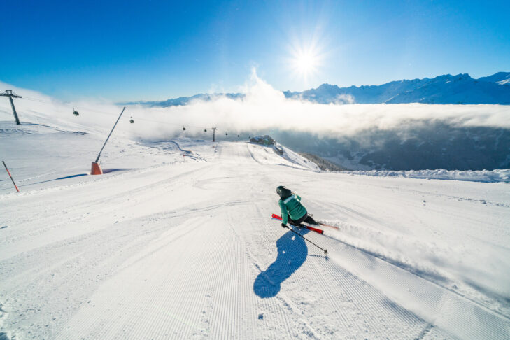 Nel comprensorio sciistico Wildkogel Arena, nel cuore del Salisburghese, la attendono 75 chilometri di piste perfettamente preparate, molto apprezzate anche dai principianti.