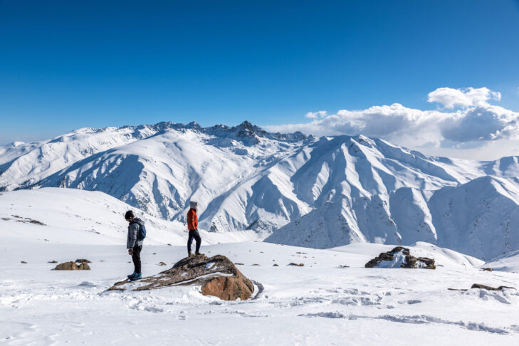 Bílý sen v lyžařském středisku Gulmarg.