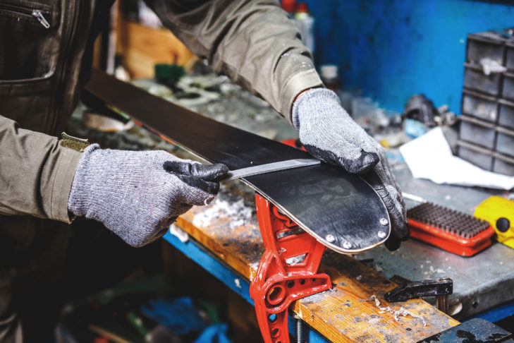 Správná péče o lyže je pro lyžaře základem všeho