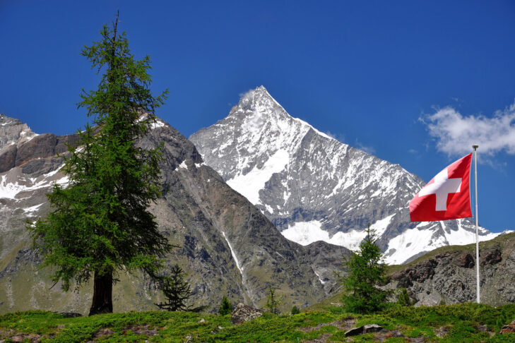 Das Weisshorn ist 4.506 m hoch und damit nicht nur einer der höchsten Berge der Schweiz, sondern dank seiner Form wohl auch einer der schönsten.
