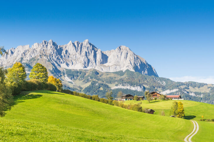 Die spektakuläre Bergwelt am Wilden Kaiser (2.344 m) hat auch im Sommer viele interessante Ausflugsziele für Aktivurlauber zu bieten.