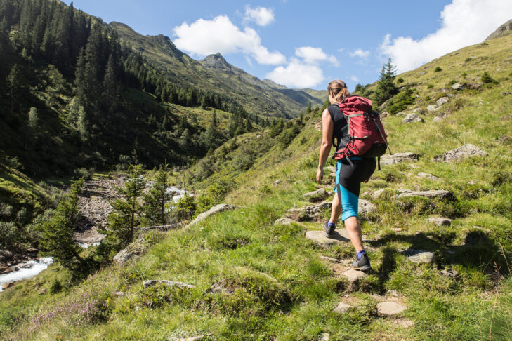 Wer sich im Sommer zu einer Wanderung im Ridnauntal aufmacht, kann dort auch die bewegte Bergbaugeschichte der Region erleben.