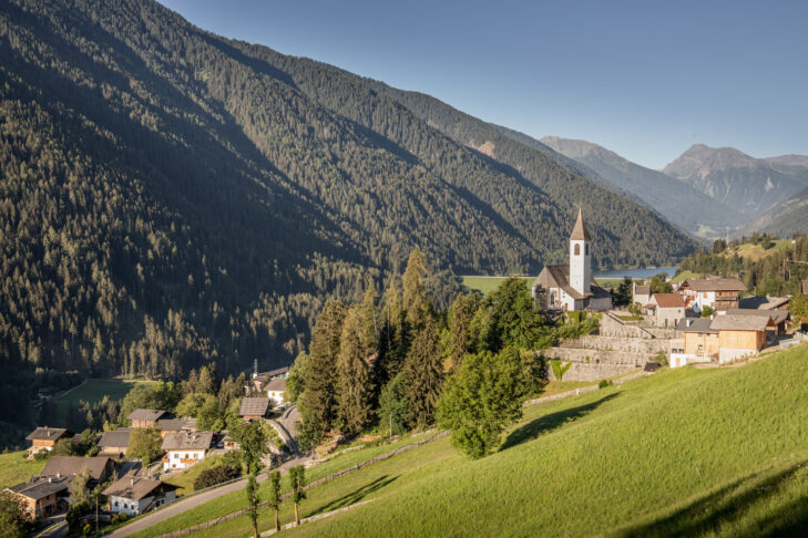 St. Walburg im Meraner Land ist im Herbst für Aktivurlauber in Südtirol auch immer eine gute Anlaufstation für diverse Outdoor-Aktivitäten.