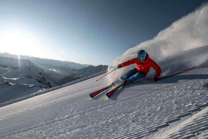 Skisportsområdet Silvretta Arena Ischgl-Samnaun byder på næsten 240 kilometer pister, hvor skiløbere kan carve efter hjertets lyst.